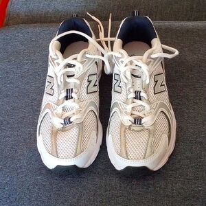 New balance women's 530s, size: 7.5